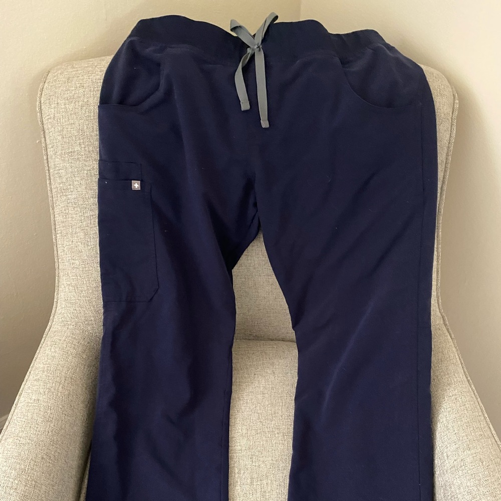 Figs Navy Kade pants L